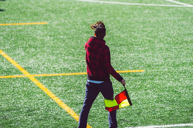 时刻挺身而 时刻挺身而